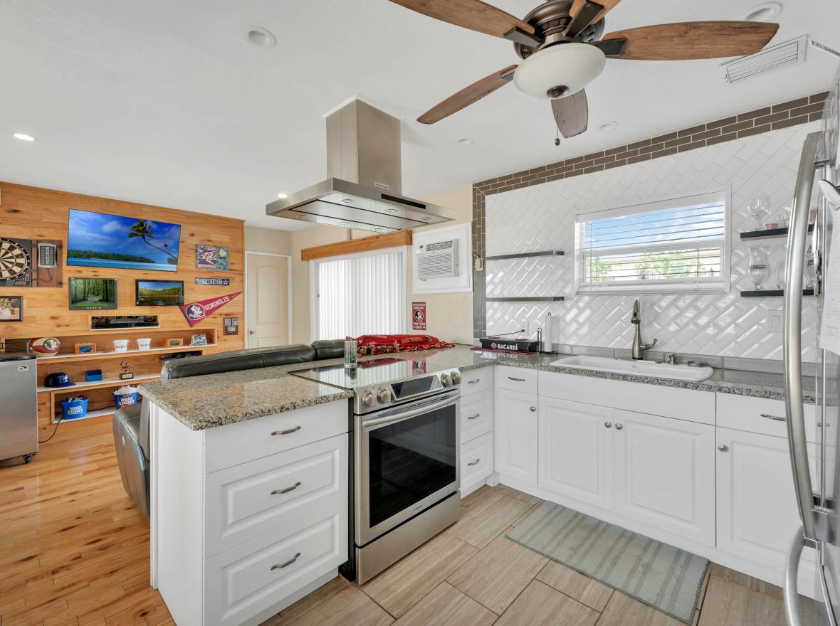 Titusville Motel with Seller Financing EquityPro